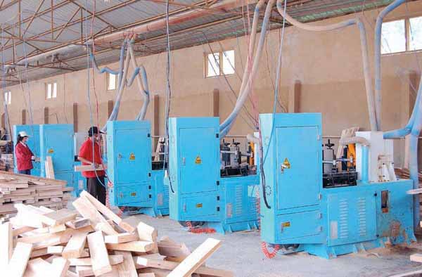 Zhongye Sauna Upgrades Intelligent Production Line New Equipment permittit Processing Technology Innovation Zhongye Sauna Upgrades Intelligent Production Line New Equipment permittit Processing Technology Innovation